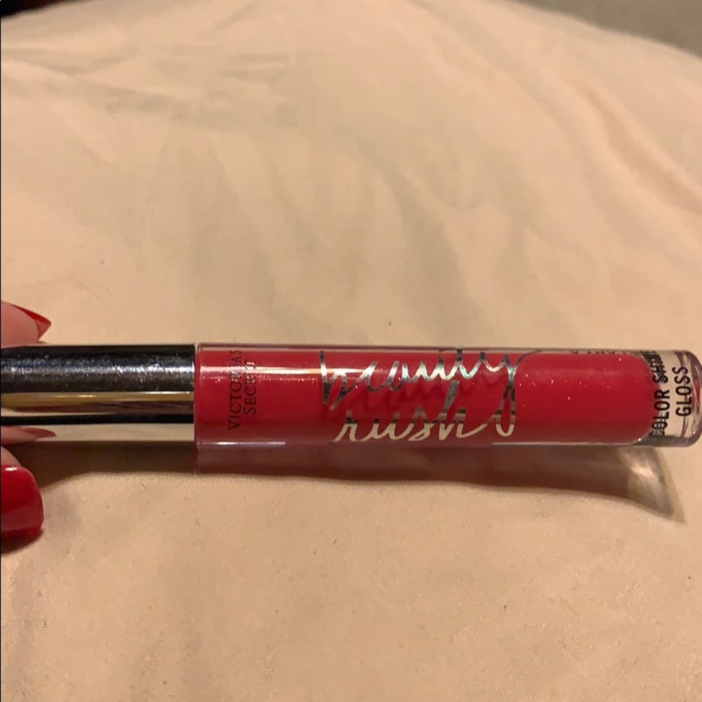 Victoria’s Secret Color Shine Gloss never Used